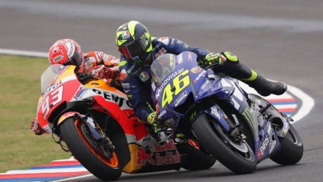 marc-marquez-valentino-rossi1-670×400